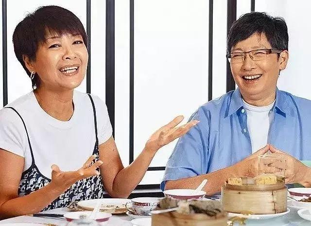 分享抗癌经历!65岁“配角天后”完成六次化疗:皮肤真的损伤好大