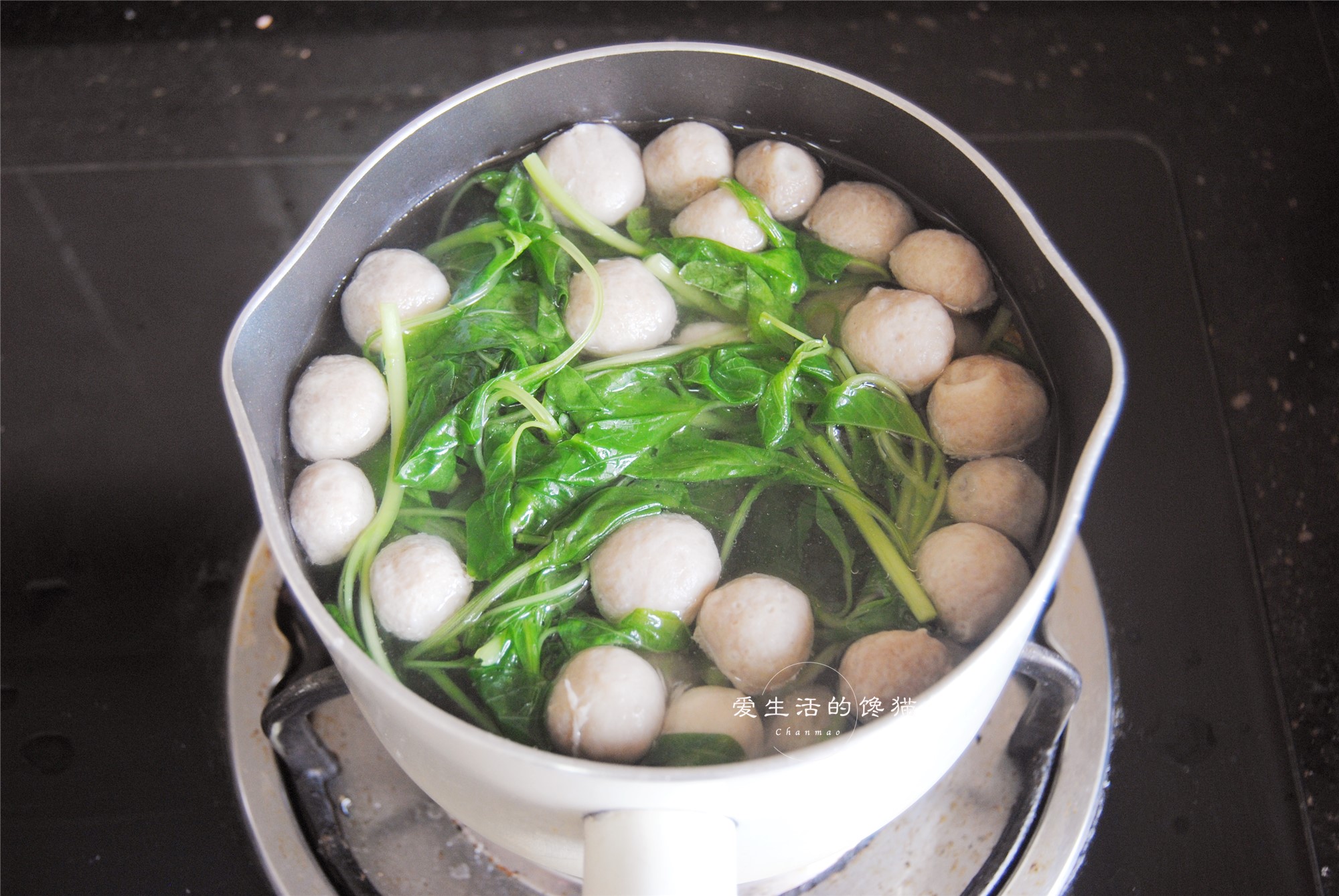 要想孩子长到一米八,多给孩子喝这汤,5分钟煮一锅,胜过6瓶牛奶