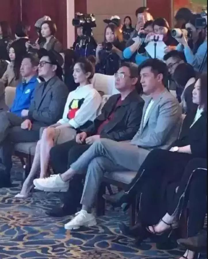 胡歌江疏影复合又是一场空,大家真为胡歌的终身大事操碎了心!