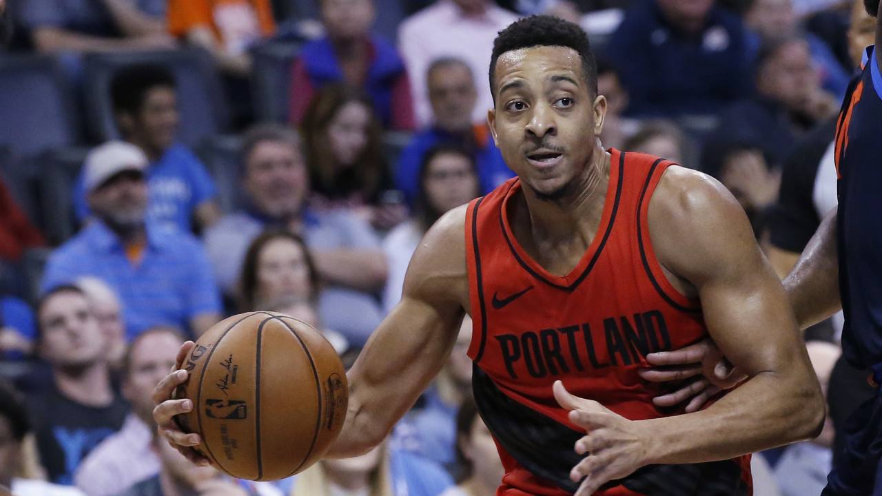 火上浇油!2.1亿先生公开嘲讽林书豪:在NBA效力10年,却不知感恩
