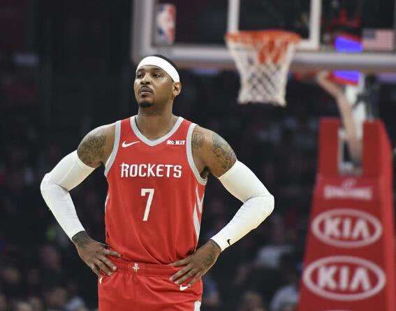 火上浇油!2.1亿先生公开嘲讽林书豪:在NBA效力10年,却不知感恩