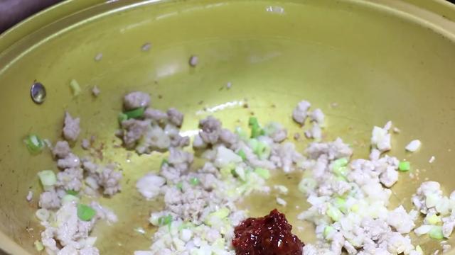 豆腐最近火了,打入5个鸡蛋,居然这么好吃