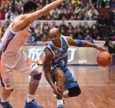 在CBA打过球的4名NBA巨星:麦迪只排第二,榜首是个状元
