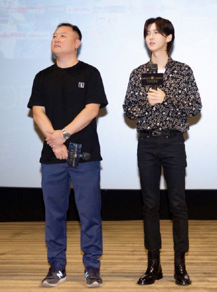 马伊琍声援《上海堡垒》导演被骂双标,而她乱站队被指没脑子