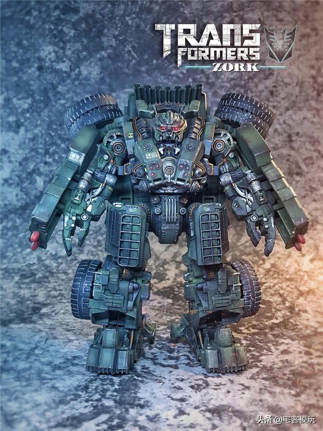 模玩秀:SS42变形金刚拖斗 重涂作品