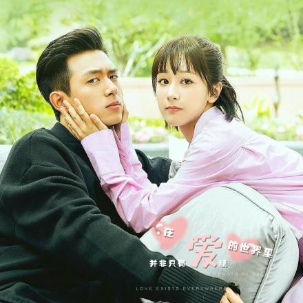 最近三年暑期档产生的爆款剧,一共七部,杨紫主演的就占了两部