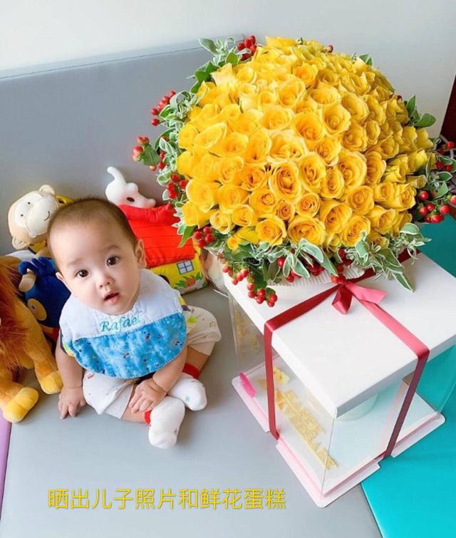 港姐冠军晒儿子正面照庆祝结婚一周年 被老公爆料最爱闻儿子尿片