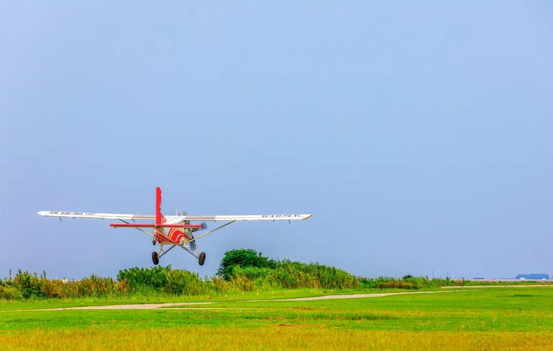 4000米高空跳伞是什么感觉?来甪直体验当“鸟人”的滋味