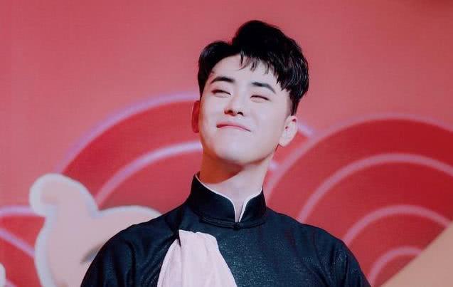 张云雷的粉丝又出来作妖,不能直呼爱豆名讳,要尊称为二爷