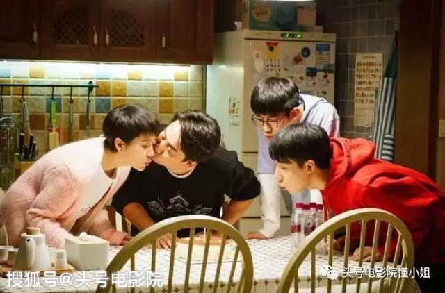 黄磊4个字剧透《小欢喜》结局:48岁的他,早就活成了“教育家”