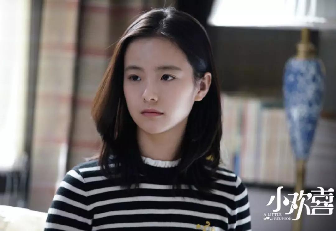 《小欢喜》幕后花絮:方一凡给乔英子取暖,两人戏外比剧里更甜