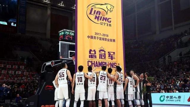 倒计时!CBA转会仅剩5天,辽宁新疆实力大增,广东卫冕并不明朗