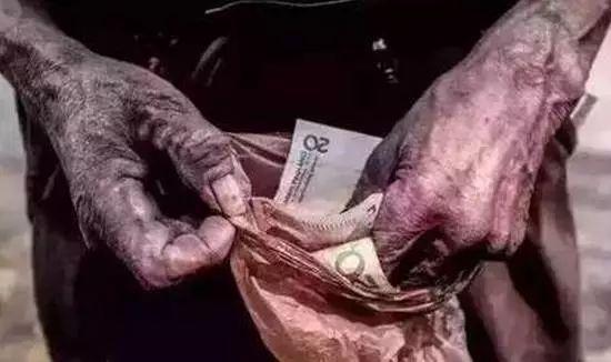没有一件工作不辛苦,看完都醒悟了!