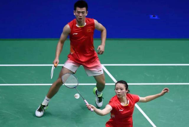 名嘴凌晨5点发文灵魂拷问:国羽怎么了?掌门人赛后公开致歉 2019-08-28 20:54