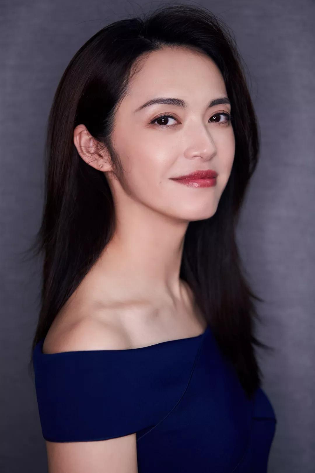 姚晨和凌潇肃离婚8年后,女方靠作品成一线花旦,男方发胖成大叔