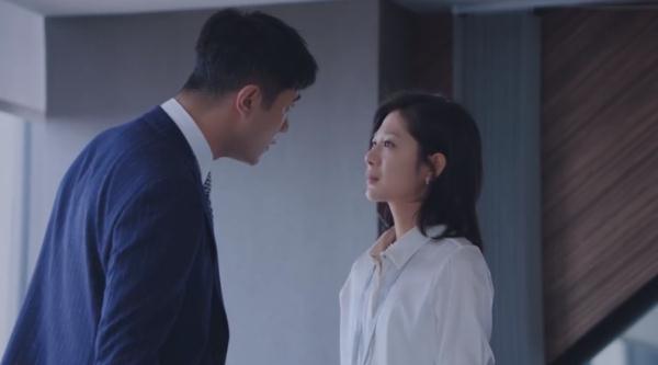 《莫格利男孩》中,她是最不讨喜的人,观众说:明里一套暗里一套