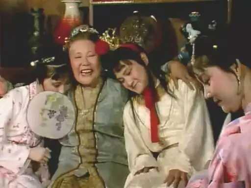 《红楼梦》的贾母,到底有多少私房钱?