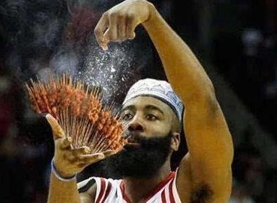 NBA骚气庆祝动作:韦德太暴力被罚2万5,大郅和奥胖抱拳很中国风