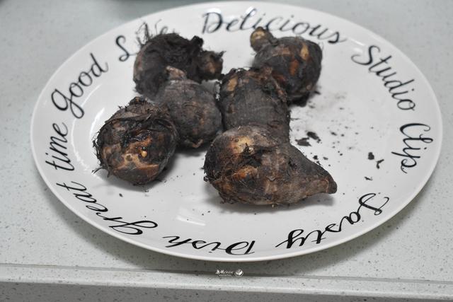 秋天就该多吃这食材,比大鱼大肉便宜又营养,蒸一蒸好吃又健康