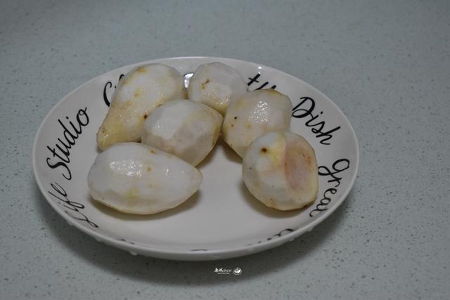 秋天就该多吃这食材,比大鱼大肉便宜又营养,蒸一蒸好吃又健康