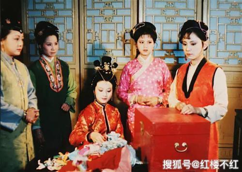 浅谈红楼:王夫人最大的愚蠢,就是亲手撵走怡红院唯一清白的晴雯