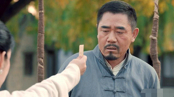 《老酒馆》:谷三妹成功表白,这些细节证明陈怀海已经动心了