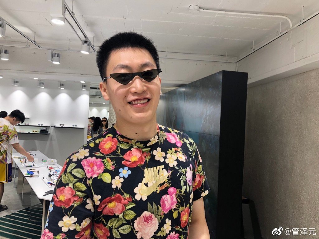英雄联盟X阴阳师联动?新SSR管泽元,大招坑队友?