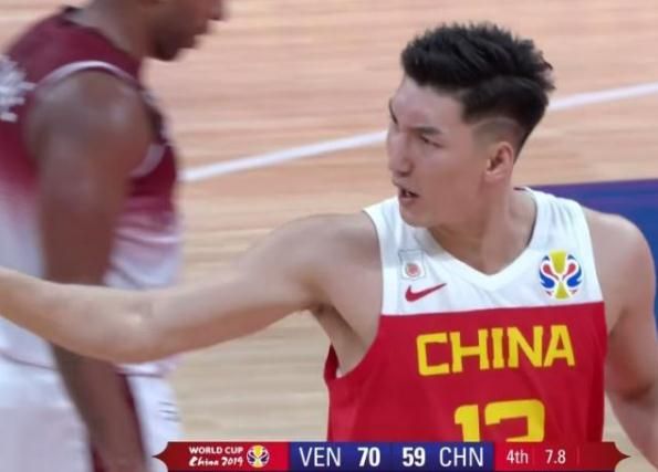 李楠奇葩用人!迷恋三后卫,这三人基本不用,看李楠是如何解释