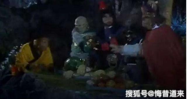 孙悟空被压五指山时,为何没朋友去看望过他?佛祖做了哪些应对