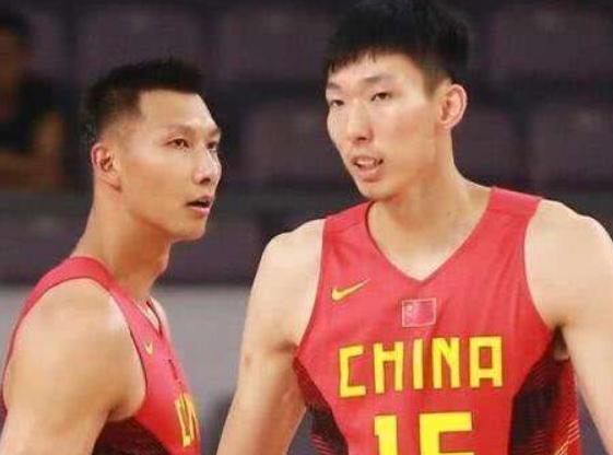 爱之恨责之切!易建联3年前就曾警告周琦:要学会接受批评