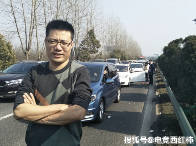 直播圈素质最高的3位主播:梦泪向队友道歉,而他从来不吵架