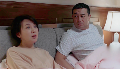 闫妮21岁女儿近况曝光,曾遭嘲靠妈硬捧十年没红?今悄然打脸众人