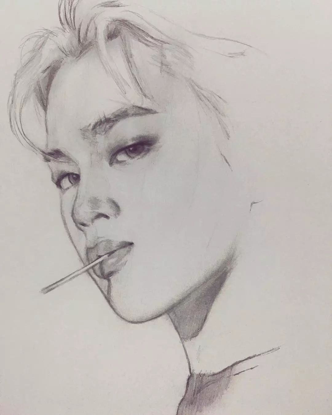 他通过自学成为速写大牛,笔下的美女各个都美翻天