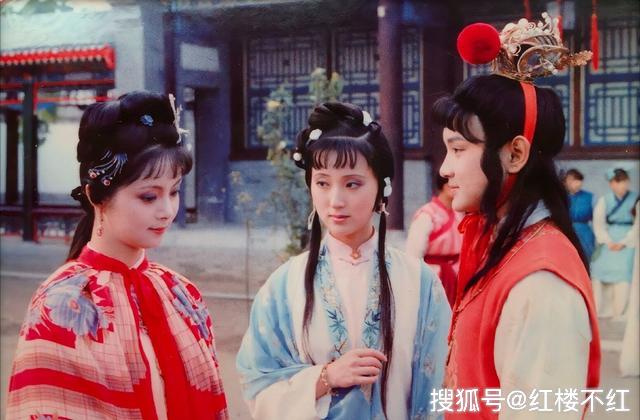 面对金钏之死,薛宝钗称其活该,她真是无情之人吗?