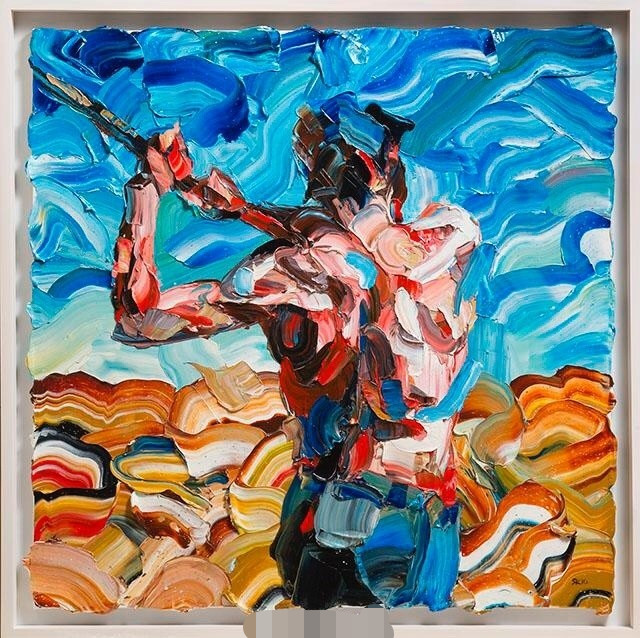 画的作品像钢铁侠,用刀和颜料刮出来的人物,另类的人体绘画