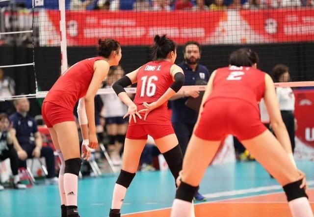 中国女排今天的14人大名单出炉!她俩落选,或为中日大战造奇兵