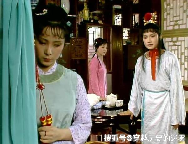 红楼梦:薛宝钗并不是唯一的情敌,还有一女子,林黛玉直接喊嫂子