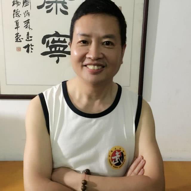 宋祖德发文暗讽女明星:最讨厌戏子宣布怀孕