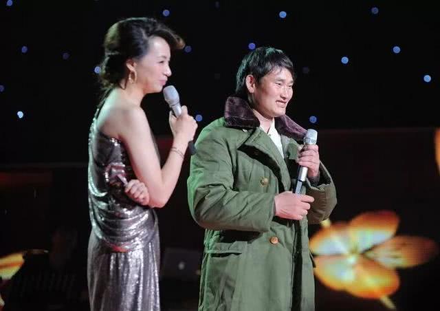 大衣哥朱之文正式回应捐款140万一事:这是我对家乡小小的贡献