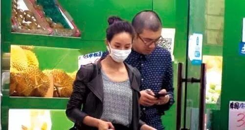 邱泽承认追求张钧甯被网友说“渣”,张钧甯这次要小心了