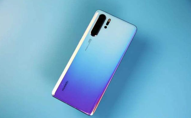 华为真狠心!mate30Pro 5G跑分碾压苹果三星,新机皇当之无愧