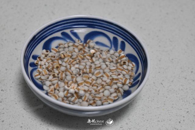 秋天这碱性食物要多吃,用来煮汤清润去秋燥,没有肉却营养好喝