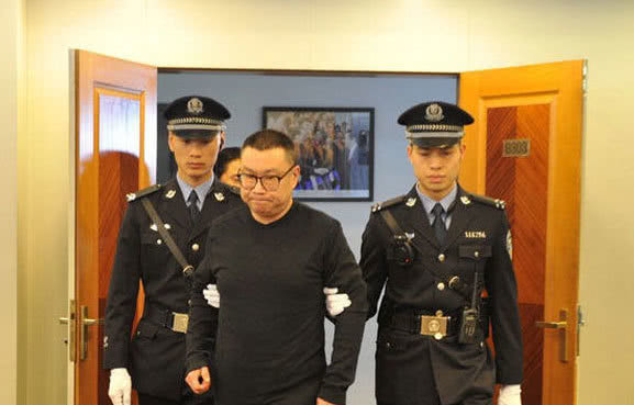 歌手尹相杰近况曝光,曾因两次吸毒被捕毁掉事业,如今将正式复出