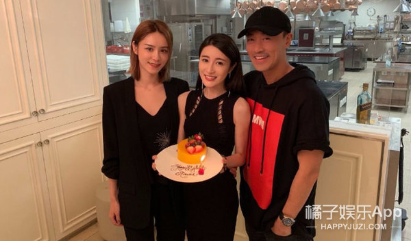 都离婚了有新恋情不行吗?