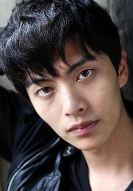 为新戏增重16斤!被称“万年面瘫男”的他,这次终于不演高富帅了?