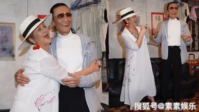 谢贤梅开二度,与老搭档相拥拍戏,热情称呼对方“小宝宝”