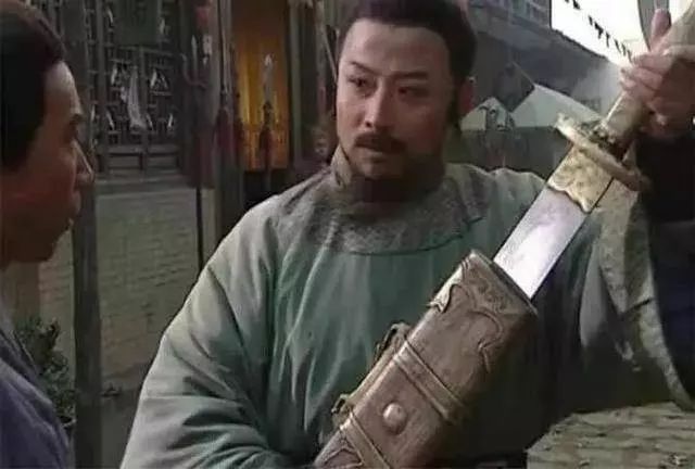 年少不懂林教头,读懂已是中年人