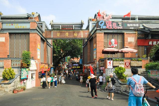国庆第六天打卡厦门南普陀寺,这几天香火旺极的寺院也慢慢安静了