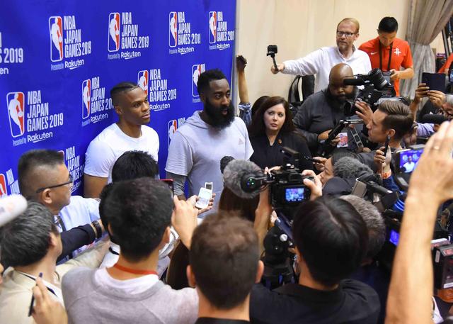央视停播NBA,哈登道歉,NBA总裁作死,火箭队总经理莫雷发表不当言论