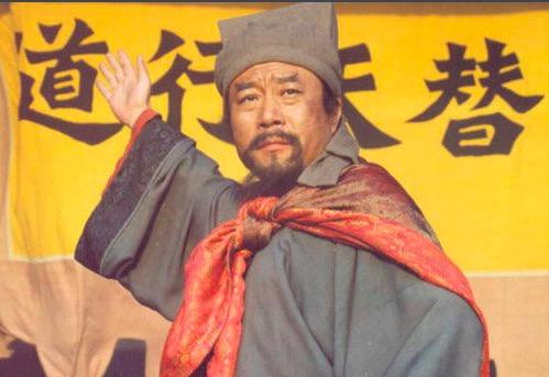 《水浒传》宋江一次豪饮,结束自己前半生,开始了开挂样的后半生